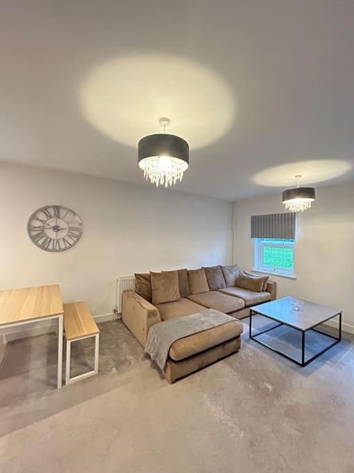 Luxury Countryside Stay - Waters Upton, Telford Bagian luar foto