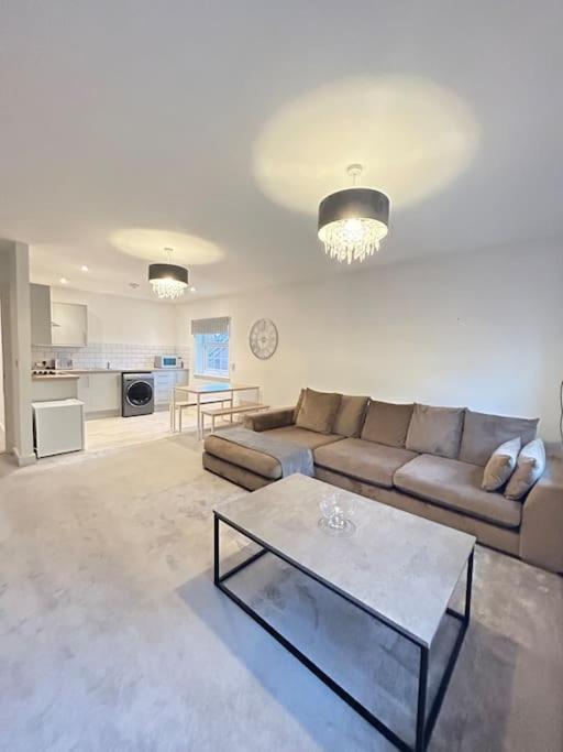 Luxury Countryside Stay - Waters Upton, Telford Bagian luar foto